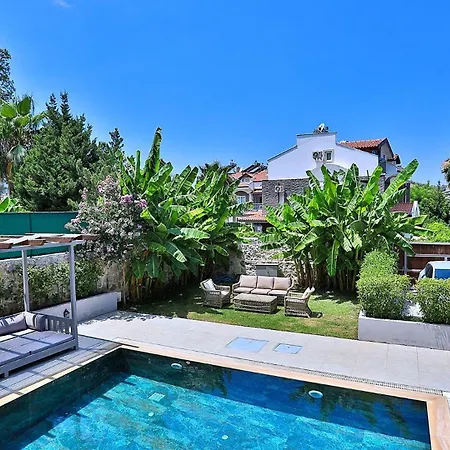 Βίλα 3 Bedroom In Oludeniz - 5832 *