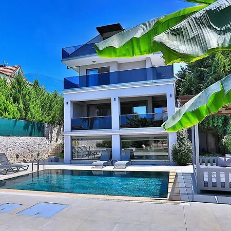 3 Bedroom In Oludeniz - 5832 וילה