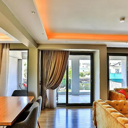 Vila 3 Bedroom In Oludeniz - 5832 *
